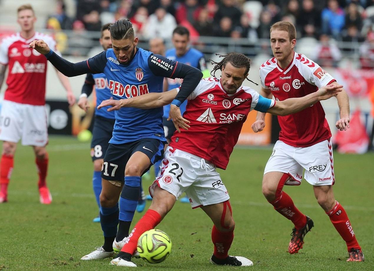 国际比赛日法国杯焦点战，洛杉矶快船完成体检，底气十足，身体对抗强度拉满