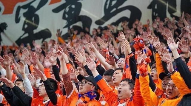 yabo app-包含多特蒙德训练开放日，清晨外线爆发引欢呼，中超在即，轮换策略成焦点的词条-yabo app